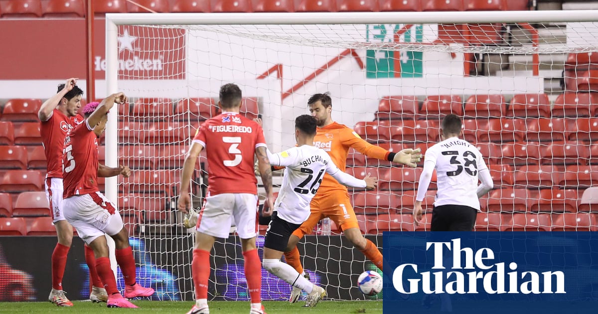 Lyle Taylor hits first goal for Nottingham Forest to rescue point against Derby