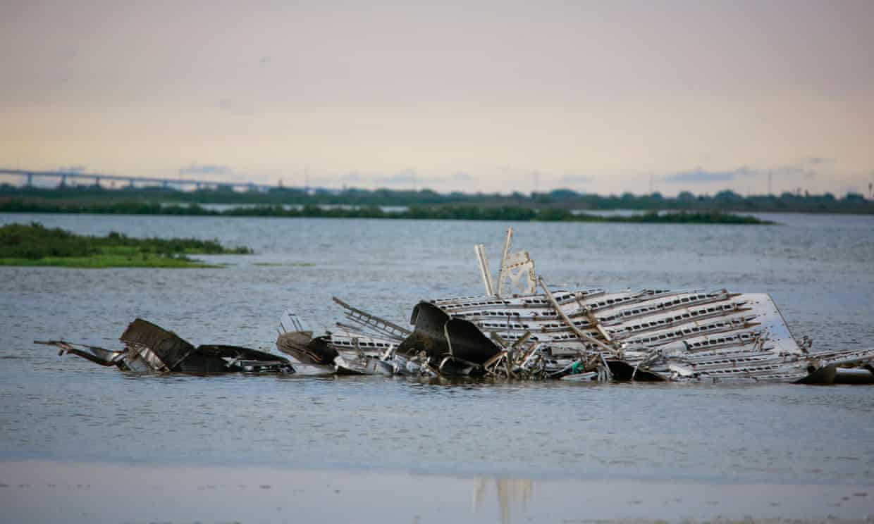 spacex-crash-debris