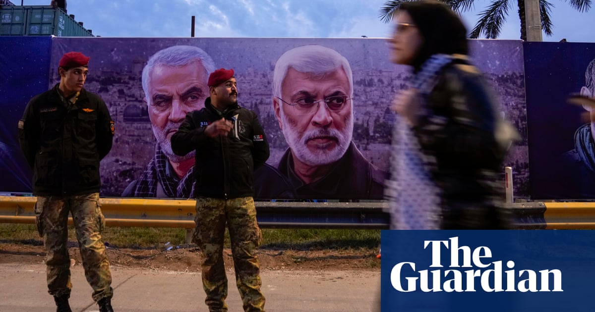 Длъжностни лица потвърждават две експлозии на церемония по отбелязване на