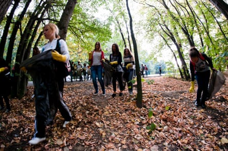 Teenagers taking part in national clean-up day in Romania