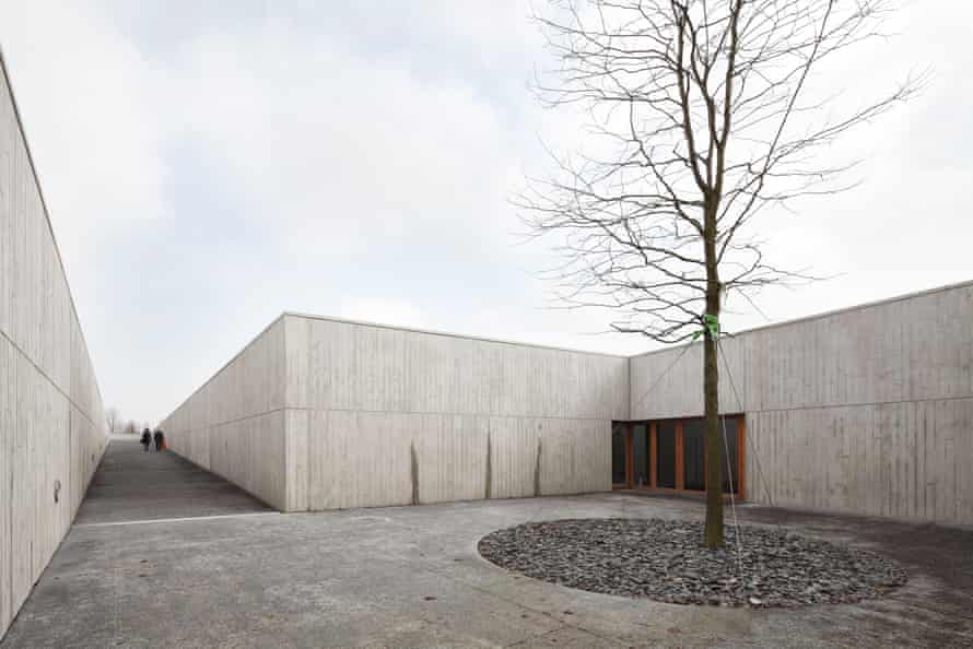 Kortrijk crematorium.