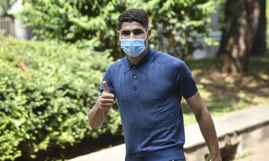 Achraf Hakimi arrives for medical tests in Milan before completing his move to Inter.