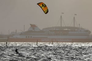Melbourne, AustraliaA kitesurfer sails in strong winds on Port Phillip Bay