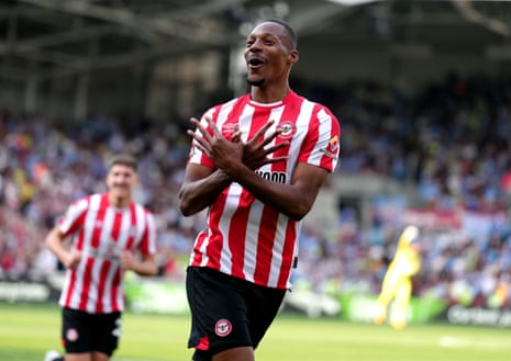 Ethan Pinnock puts Brentford ahead against the champions Man City.