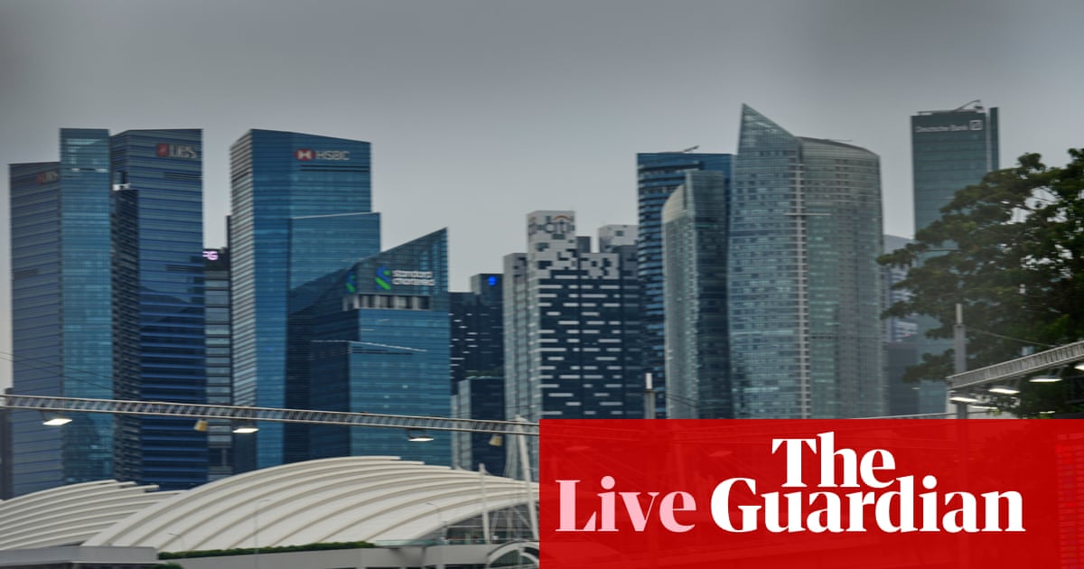 Singapore Grand Prix qualifying: Formula One live