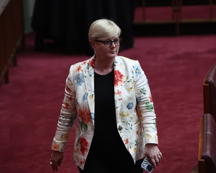 Linda Reynolds repays nearly $9,000 after partner billed taxpayers to visit son in Melbourne