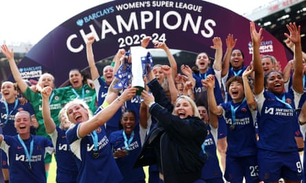 Chelsea celebrate with the WSL trophy in 2024
