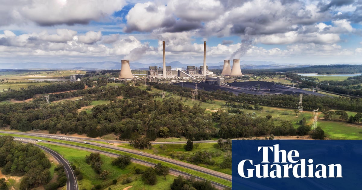 Australia's carbon emissions fall just 0.3% as industrial pollution surges - The Guardian
