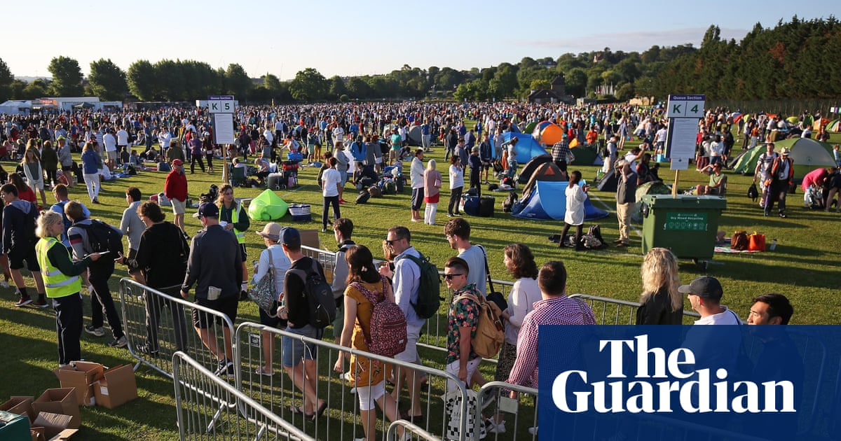 Wimbledon 2021 will go ahead without famous queue or on-site ticket resales