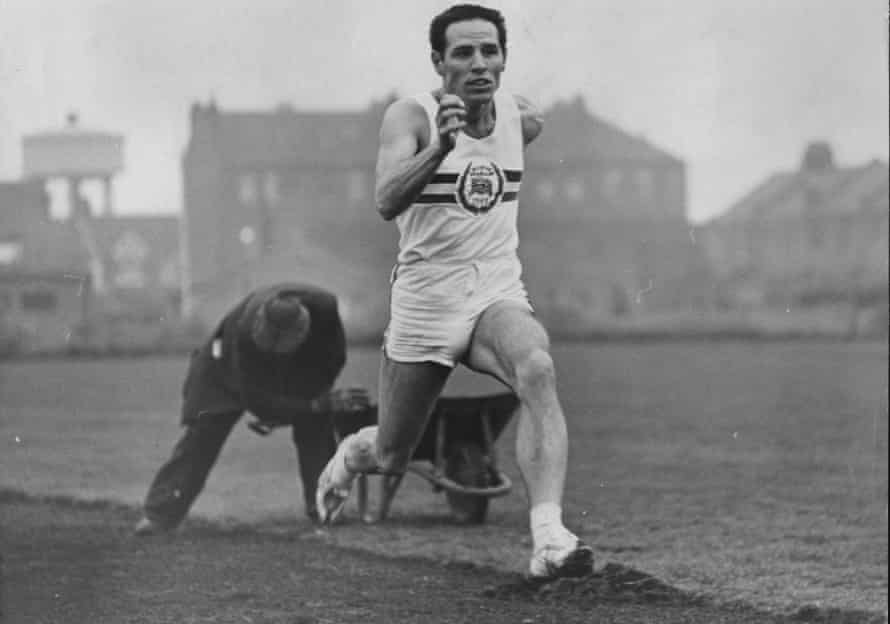 Ron Jones à l'entraînement en 1963