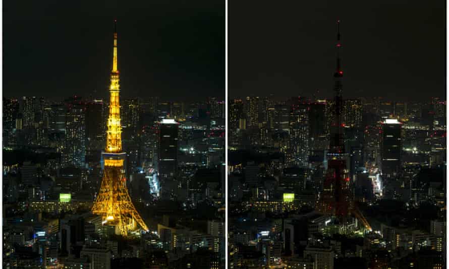 Tokyo Tower before and during Earth Hour in 2016.