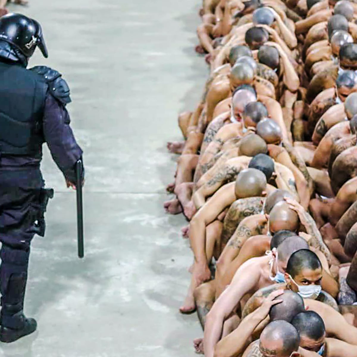 El Salvador Imposes Prisons Lockdown After 22 Murders In A Day