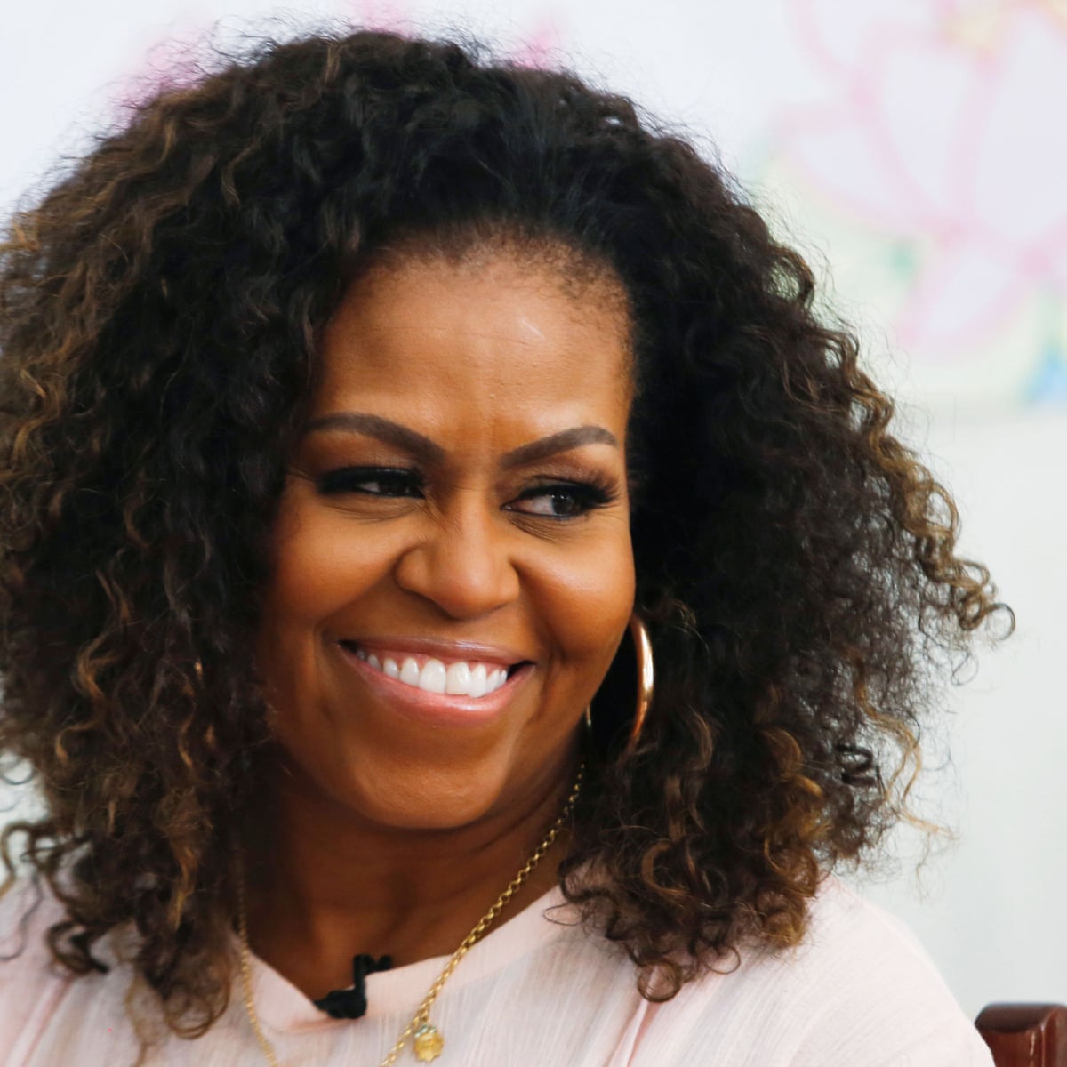 Michelle Obama To Tell College Students Stories In Instagram Documentary Series Us News The Guardian