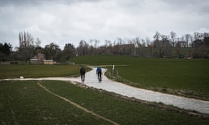 Bradley Wiggins on the Oude Kwaremont FLANDERS