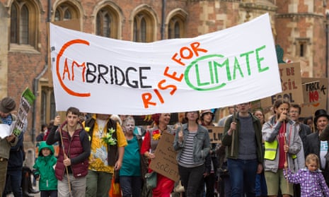 Following campaign by staff and students  Cambridge University management has agreed to look at its financial backing for the fossil fuel industry