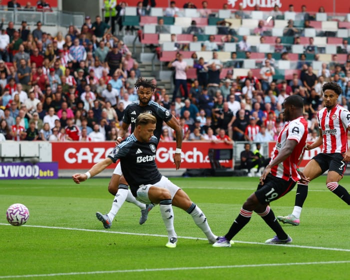 Dango Ouattara sees off Aston Villa as Brentford give Keith Andrews first win