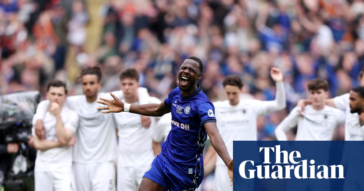 Rochdale return to Football League in shootout after Boreham Wood thriller