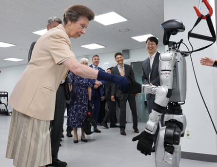 Princess Anne pinch a robot
