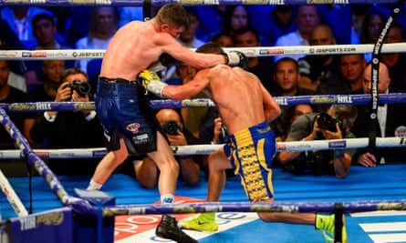 Vasiliy Lomachenko Outpoints Luke Campbell To Add Wbc Lightweight Title Boxing The Guardian