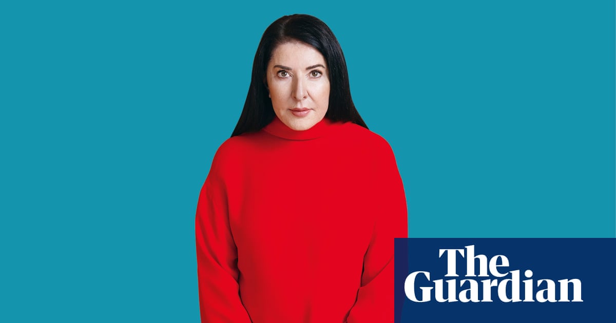 Marina Abramović: ‘¿Describirme a mí misma? Pelo largo, nariz grande, trasero grande’ | Marina Abramović Marina Abramović: ‘¿Describirme a mí misma? Pelo largo, nariz grande, trasero grande’ | Marina Abramović