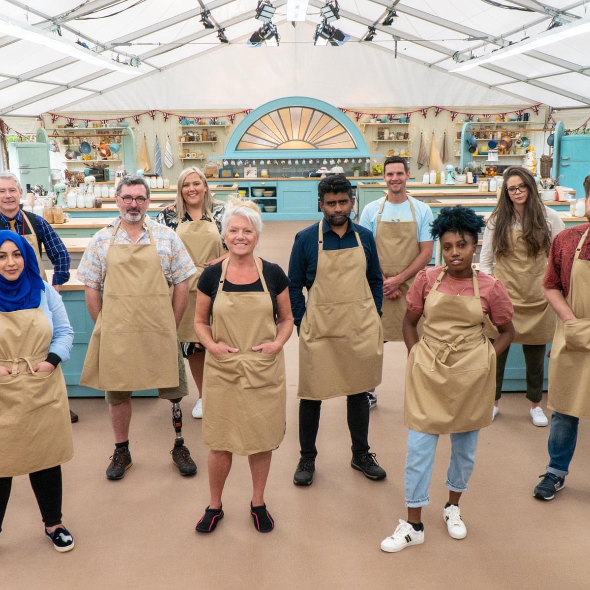 Skelne Hyret Fjord Meet the 2020 Bake Off contestants: can a baker's star rise in a bubble? |  The Great British Bake Off | The Guardian