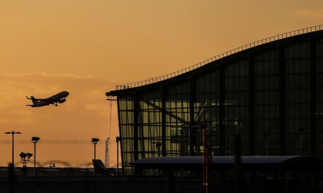 A passenger aircraft takes off at Heathrow. Number 10 has revealed that the final vote on aiport expansion will be put off for at least a year.