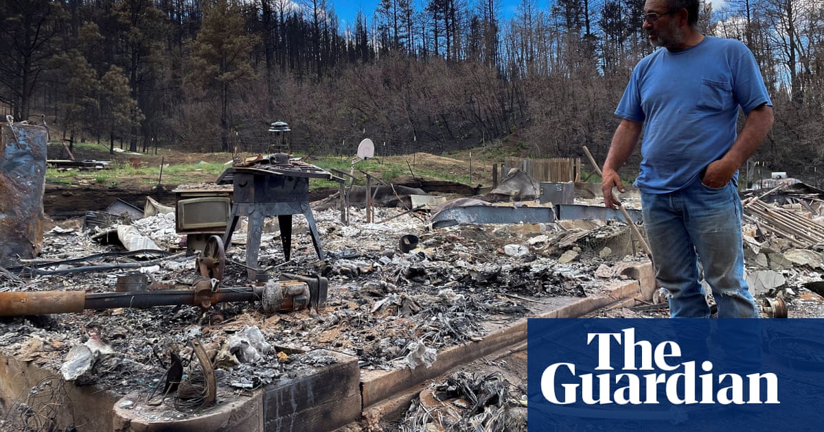 Biden faces anger over huge New Mexico wildfire sparked by federal burns