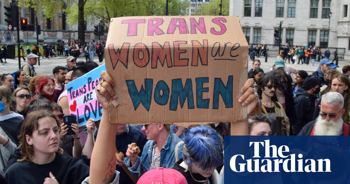 More than 400 actors and film industry professionals sign open letter supporting trans rights