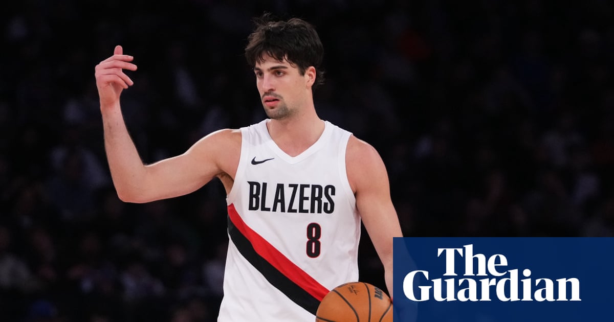 من خط الفاول إلى خط الخطأ: داني آفديا، إسرائيل وانهيار التعقيد على الإنترنت من خط الفاول إلى خط الخطأ: داني آفديا، إسرائيل وانهيار التعقيد على الإنترنت