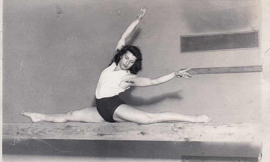 Agnes Keleti in action in her prime