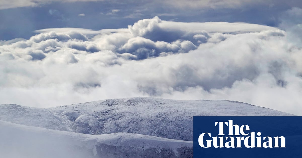 Parts of UK braced for heavy snow and gale-force winds as Storm Dave arrives
