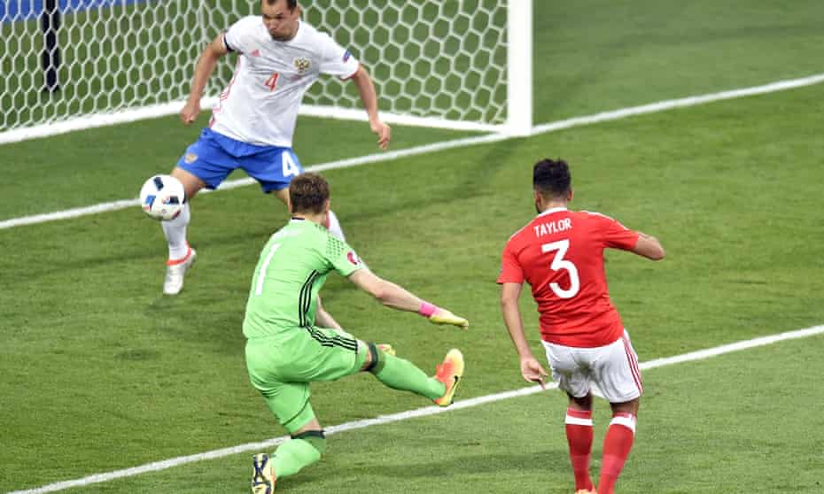 Neil Taylor S Goal Completes Journey From Portakabin To Paris Euro 16 The Guardian Neil Taylor S Goal Completes Journey From Portakabin To Paris Euro 16 The Guardian