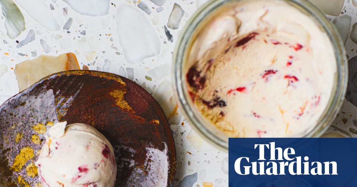 How to turn under- or over-ripe strawberries into a brilliant no-churn ice-cream – recipe