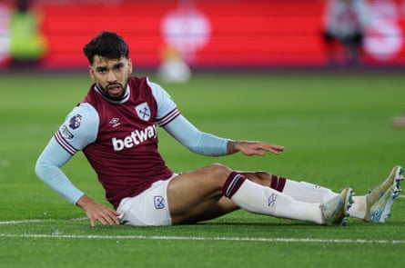 Lucas Paquetá in action against Liverpool