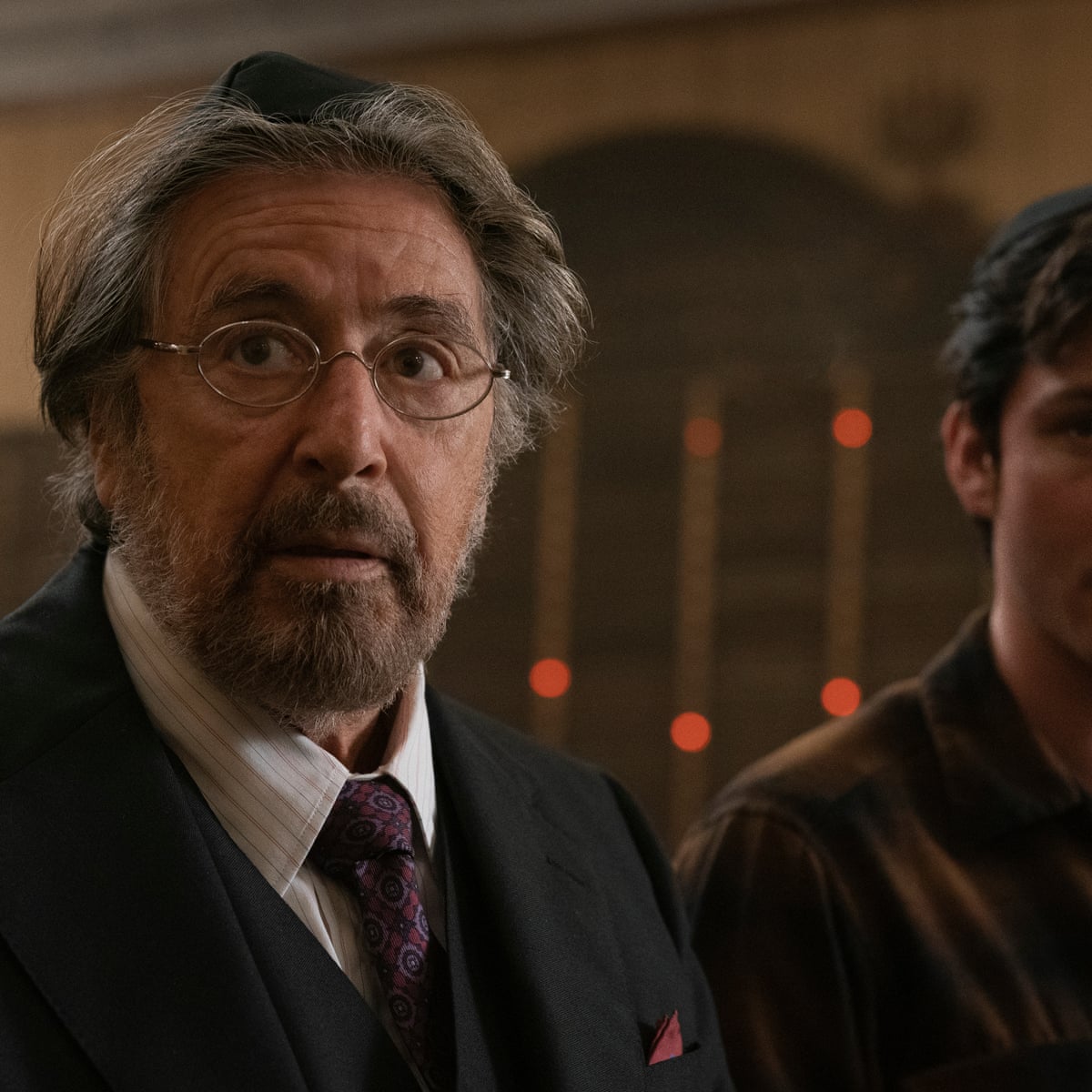 Hunters Review Al Pacino S Nazi Killer Drama Is Dangerously