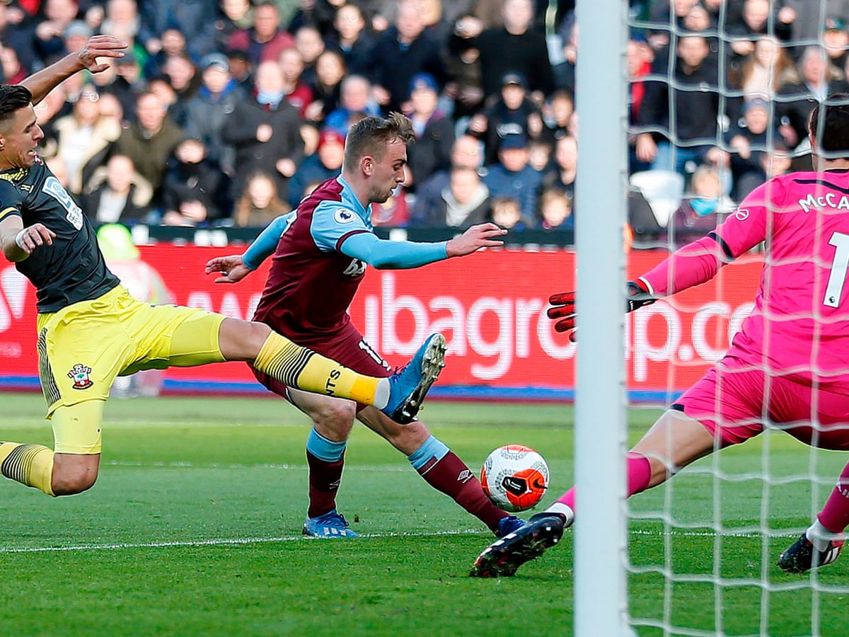 Jarrod Bowen shines to give West Ham crucial win over Southampton | Premier League | The Guardian Jarrod Bowen shines to give West Ham crucial win over Southampton | Premier League | The Guardian