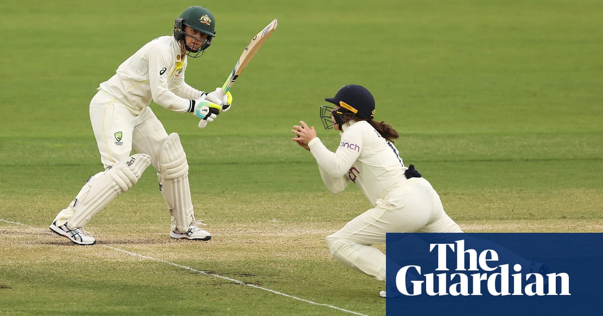 Quick wickets put Australia on edge before rain intervenes in Women’s Ashes Test