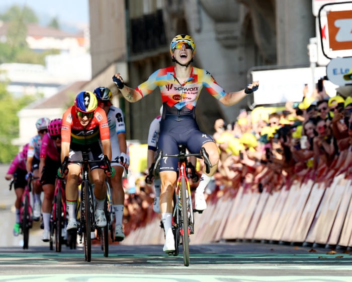 Tour de France Femmes 2026: Lorena Wiebes powers to stage one win in Lausanne – live