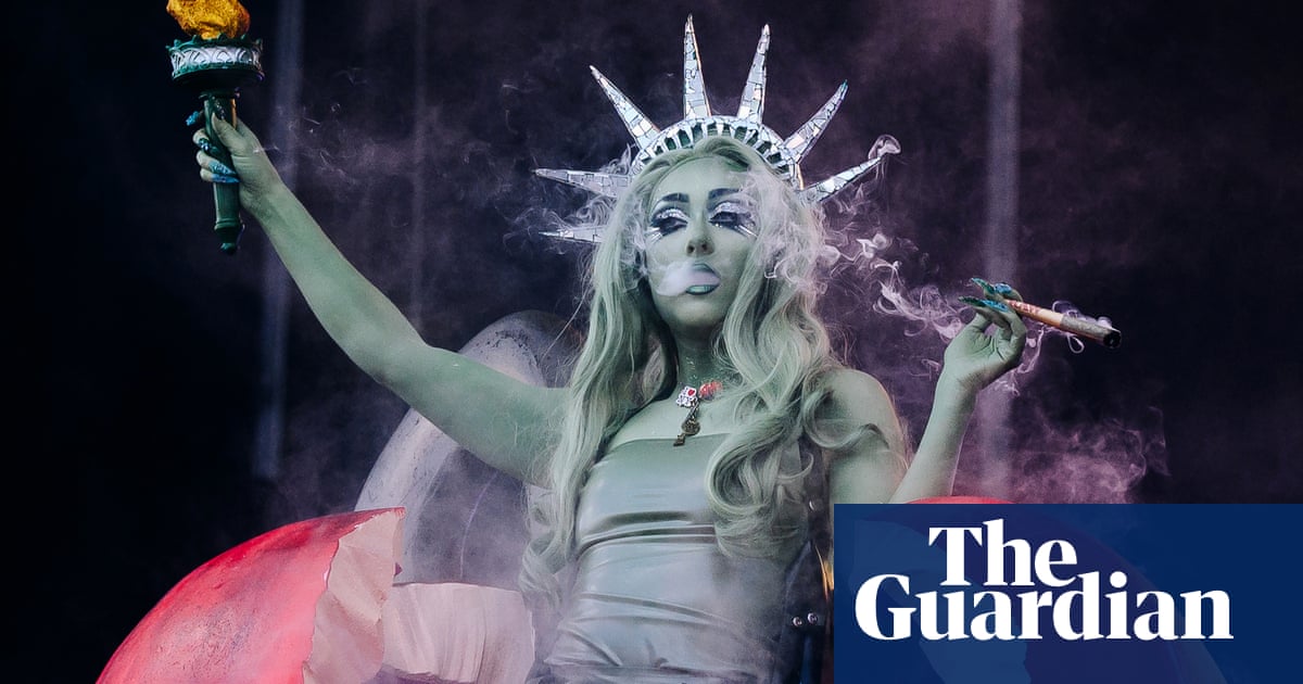 “El público puede oler la falsedad a kilómetros de distancia”: los directores creativos detrás de las mayores estrellas del pop. | Pop y rock” “El público puede oler la falsedad a kilómetros de distancia”: los directores creativos detrás de las mayores estrellas del pop. | Pop y rock”