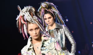 Models Bella Hadid (L) and Kendall Jenner wear Marc Jacobs pastel dreadlocks during New York fashion week 2106.