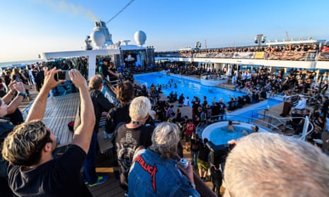 Fans on deck during the 2018 Full Metal Cruise