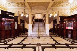 Lobby of the King's theatre.