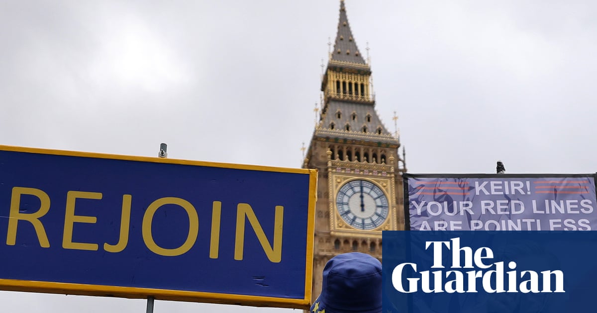 No ‘tailor-made’ deal for UK if it wants to rejoin bloc, say former EU Brexit officials