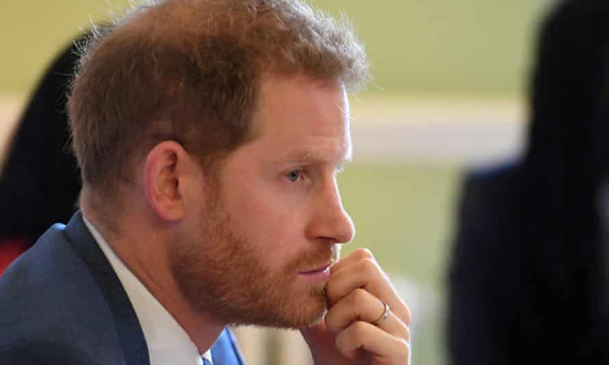 Prince Harry agrees publishing deal to write his memoirs | Prince Harry |  The Guardian