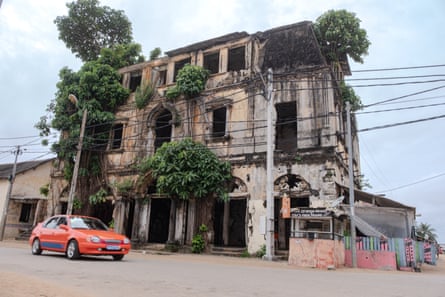 Exterior of Ganamet House