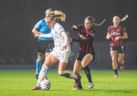 Zara Kramzar playing for Roma