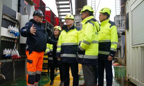 Keir Starmer visits the Port of Holyhead with shadow Welsh secretary Jo Stevens, new Welsh first minister Vaughan Gething and shadow energy secretary Ed Miliband