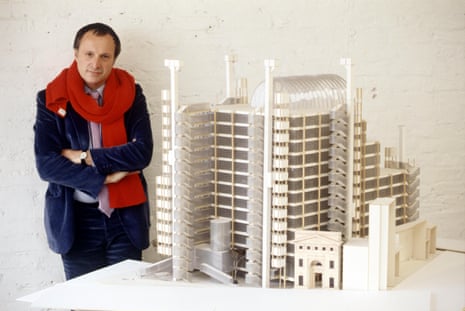 Rogers beside a model of the Lloyd’s of London building, one of the designs that made his name.