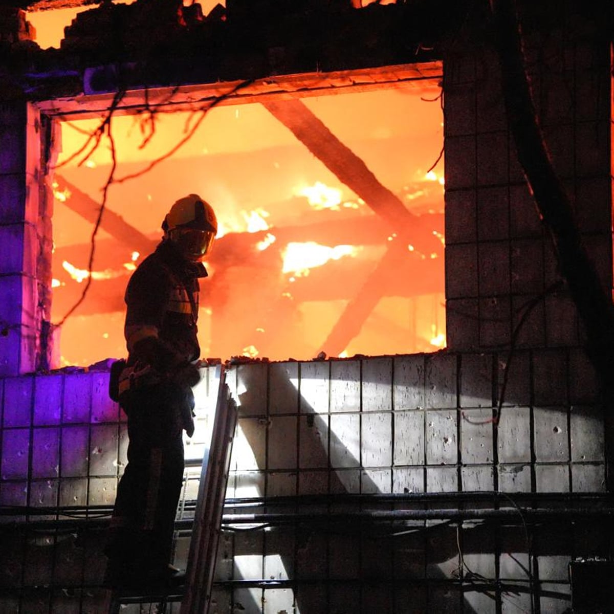 Russia kills at least 12 on sixth night of drone attacks on Kyiv