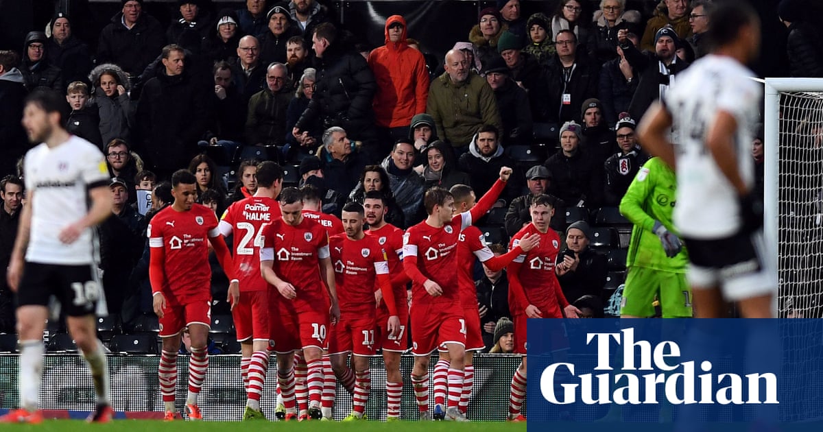 Football League: Barnsley shock Fulham, Birmingham hold Brentford